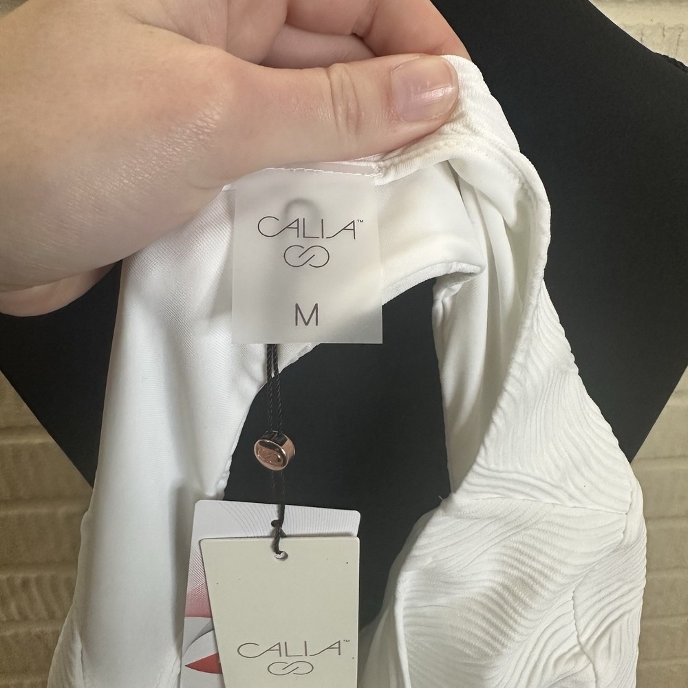 NWT Calia Woman's Swim Top Cropped Rashguard Textured White Sz M Boat Neck - Picture 5 of 7